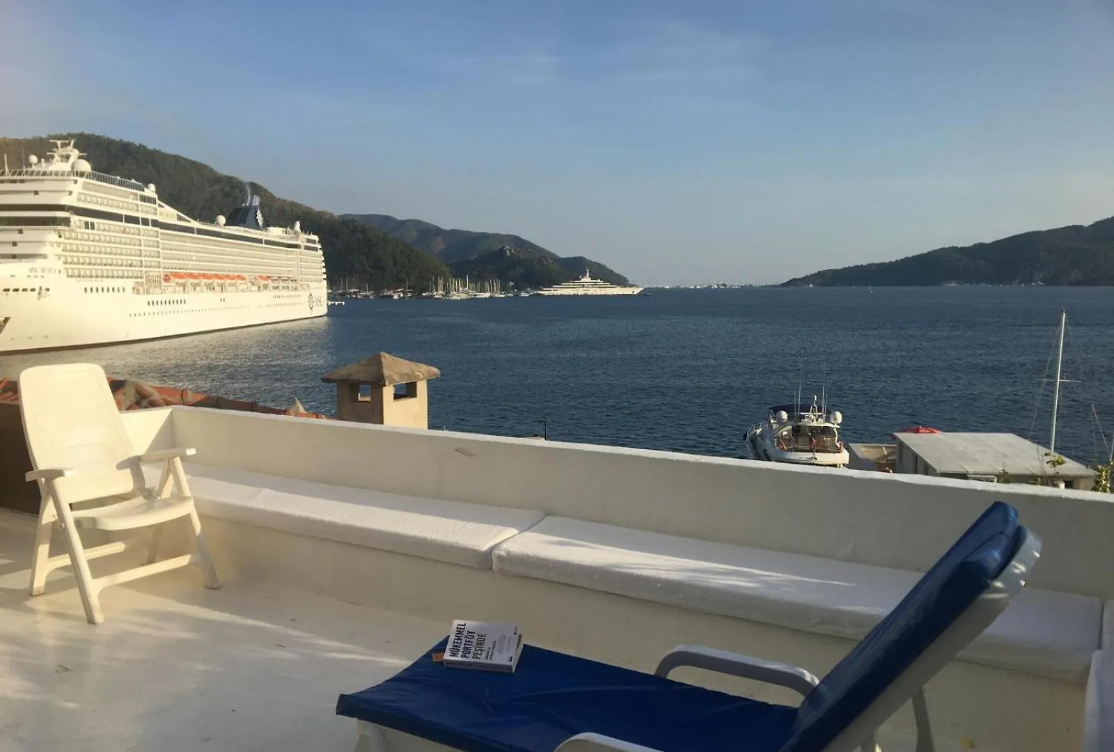 Castle81Homes Women Hostel - Only For Women Marmaris