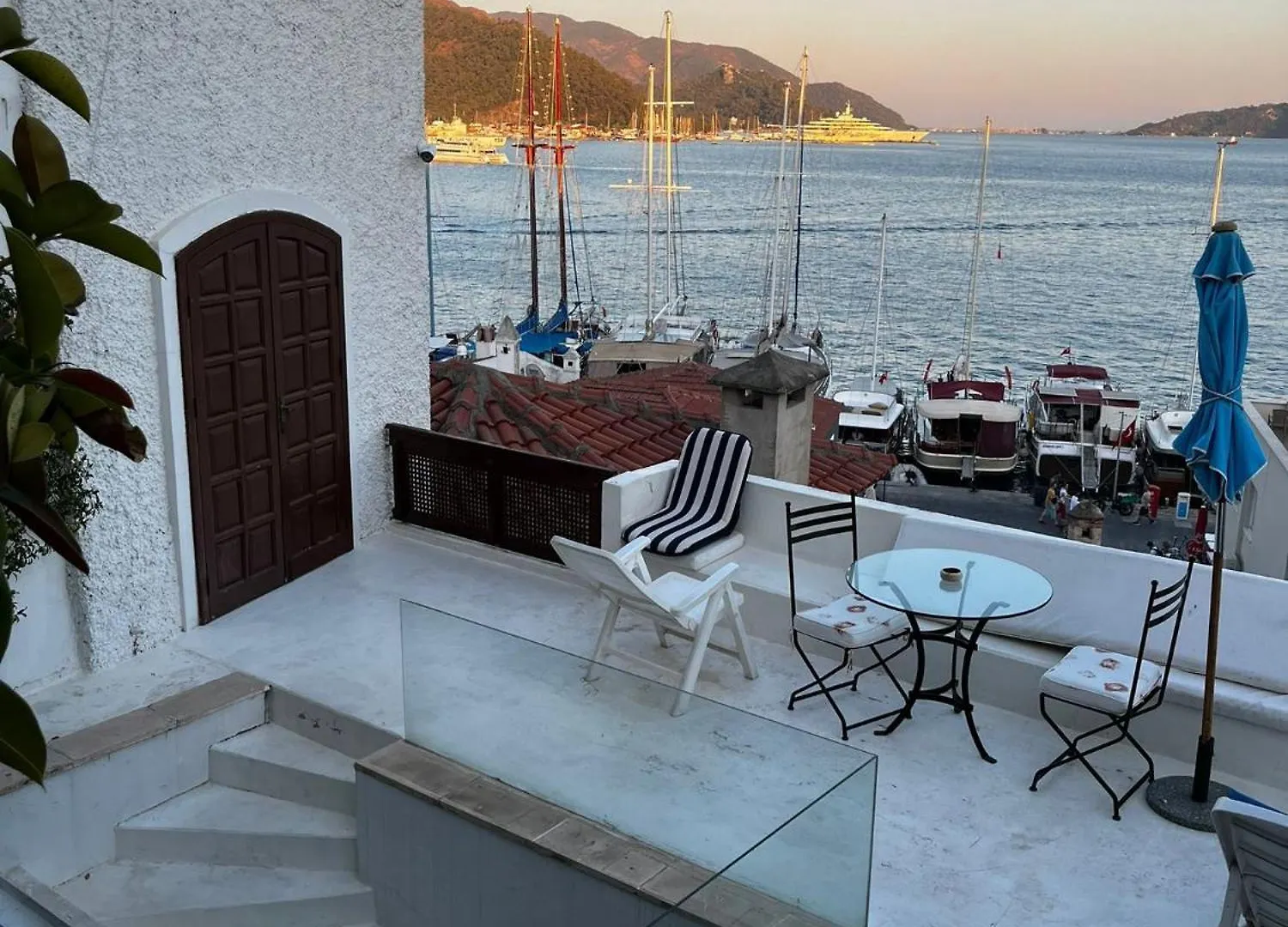 Castle81Homes Women Hostel - Only For Women Marmaris Turkey